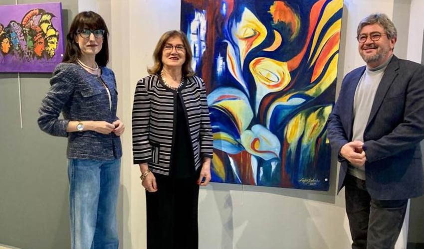 Sergi, sanatçının can suyudur