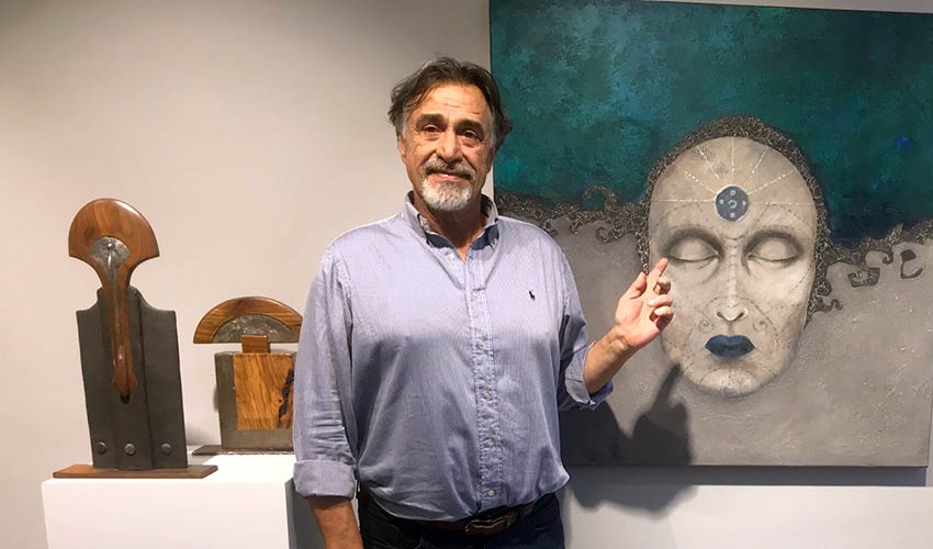 Mitler ve simgeleri buluşturan sergi