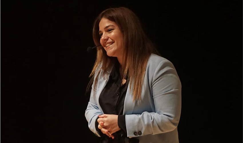 EÜ'de Sosyal Medya ve İletişim Zirvesi