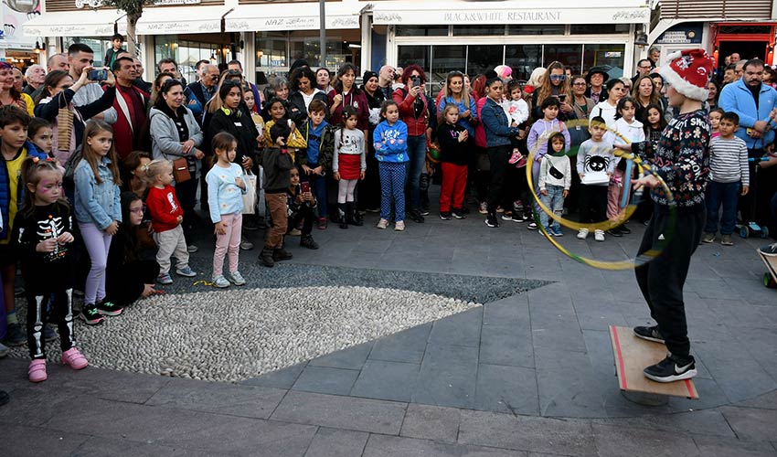 Yeni yıla coşkulu kutlama