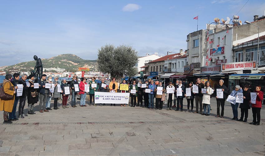 Foça'dan çocuk istismarına tepki