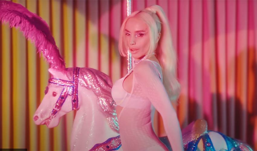 İzmirliler 2023’e “Gülşen” ile girecek