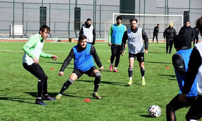Aliağaspor FK, İzmirspor Maçına Hazırlanıyor