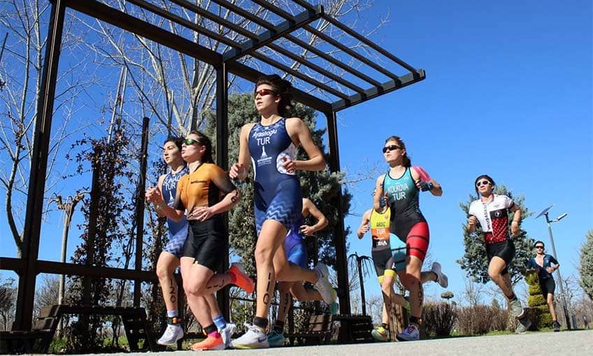 Duatlon İzmir Türkiye Şampiyonası başladı