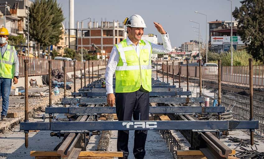 Kemalpaşa Metrosu ve Örnekköy Tramvayı için çalışmalar başladı