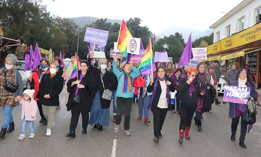 Karaburun’da “Kadın” coşkusu