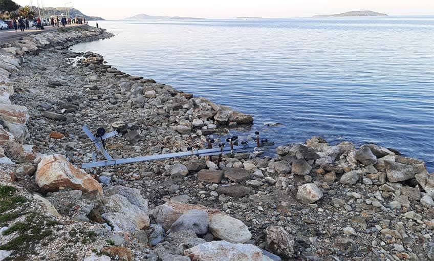 Urla’da deniz çekildi!