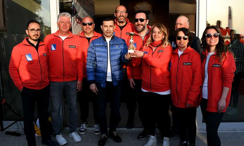 Yelkenler Kuşadası rüzgarı doldu