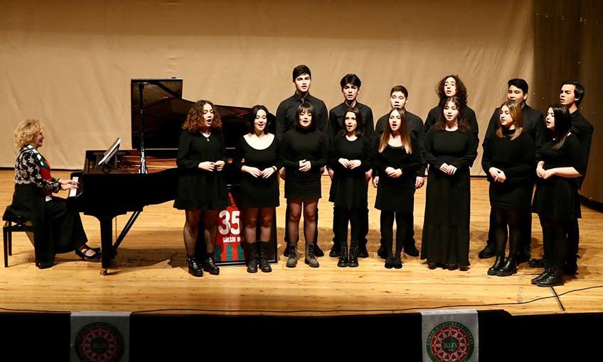 Karşıyaka’da Gülsin Onay rüzgarı