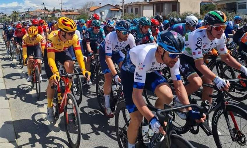 Bisiklet yarışında görünmez kaza