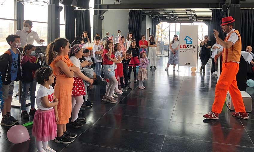 Lösev İzmir’de 23 Nisan Çoşkusu