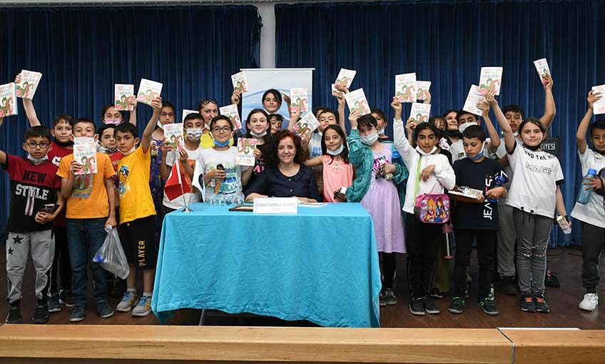 İzbudak Akıncı, çocuklarla buluştu