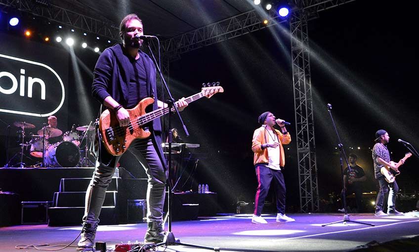 19 Mayıs’a Gripin'li kutlama