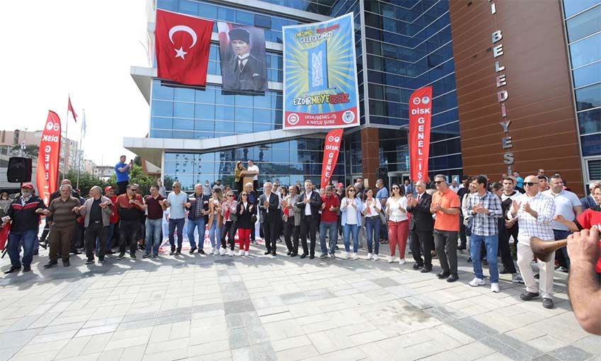 Bayraklı’da 1 Mayıs coşkusu