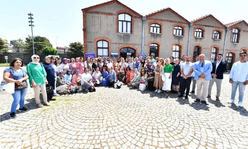Köy-Koop İzmir Birliği'nden üretici kadınlara “e-ticaret” eğitimi