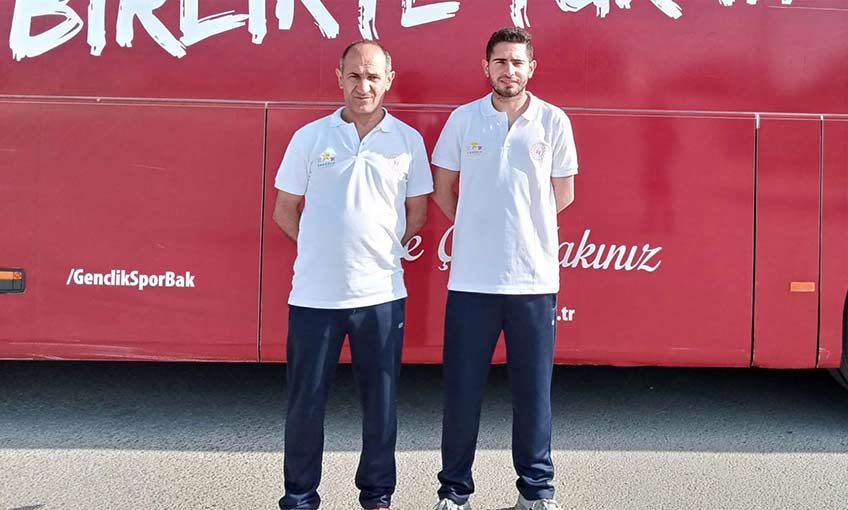 Bostanlısporlu baba oğulun başarısı