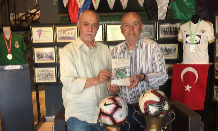 Akhisar Spor Müzesi’ne 100 kitap