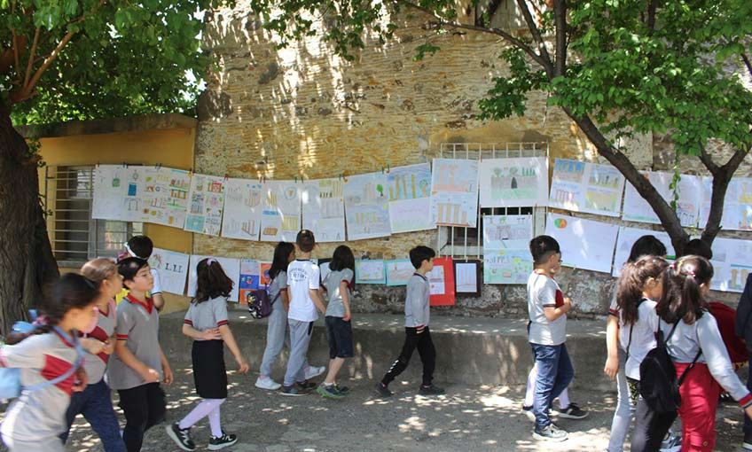 Çocukların Gözünden Eski Smyrna