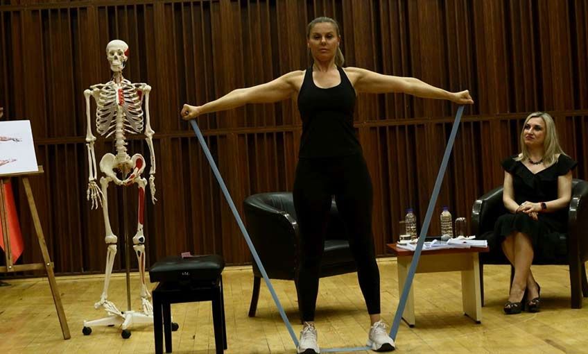 Müzik, beden ve omurga ilişkisi konuşuldu