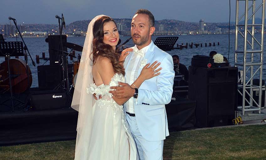 Şarkılar onları söyledi