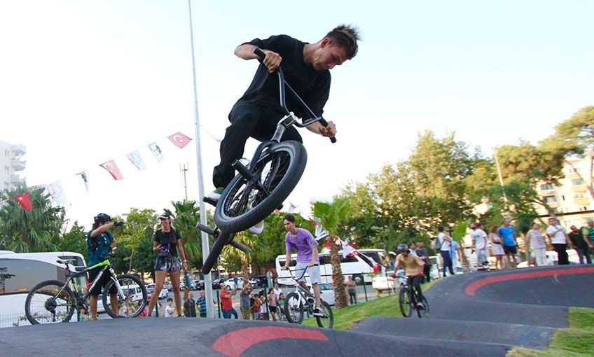 Zeynep Aslan bisiklet parkuru açıldı