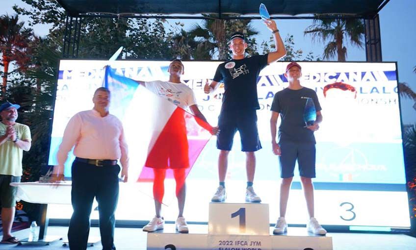 Dünya Surf Şampiyonasında final heyecanı