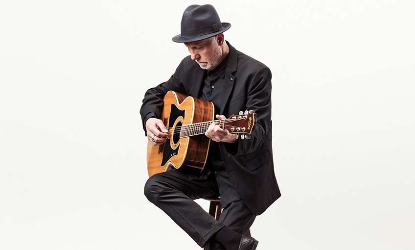 İlhan Şeşen’den “Sevişebilseydik”