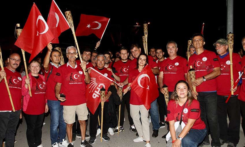 Karşıyakalılar Kocatepe’de