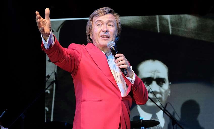 Erol Evgin ile 100. yıl coşkusu