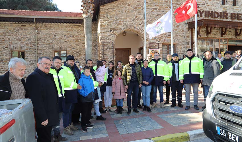 Bayındır'dan Deprem Bölgesine Personel Yardımı