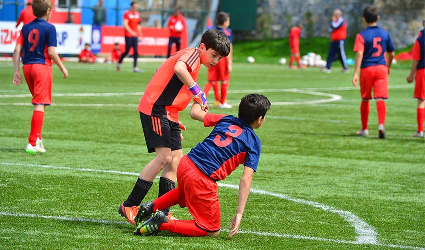 Uluslararası 12 yaş altı İzmir Kupası başlıyor