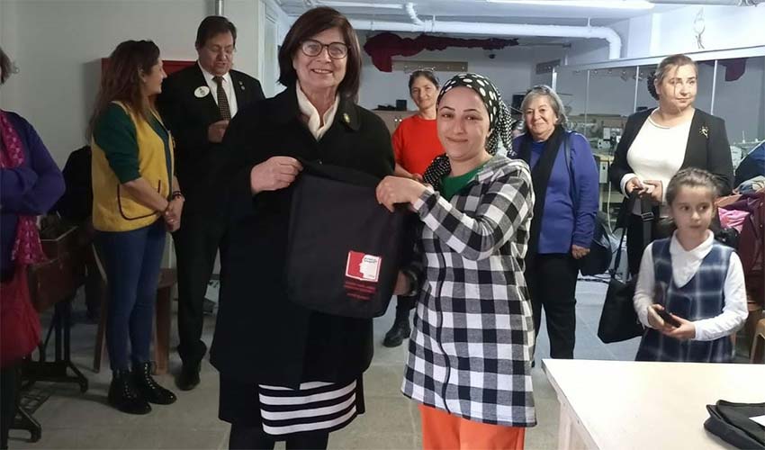 Hasta ve Yaşlı Bakım Hizmetleri” Kurslarına yoğun ilgi