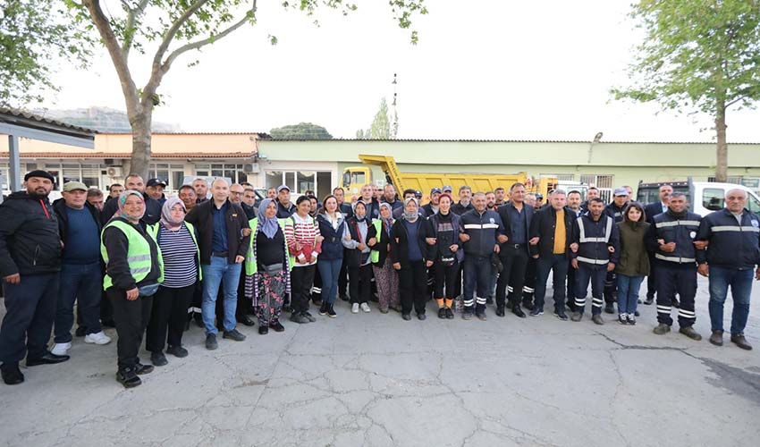 Hepimiz aynı tarafız