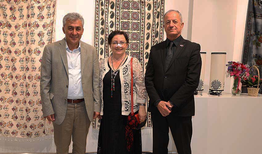 Ihlamurun Nazlı Yüzü Çetin Emeç’de