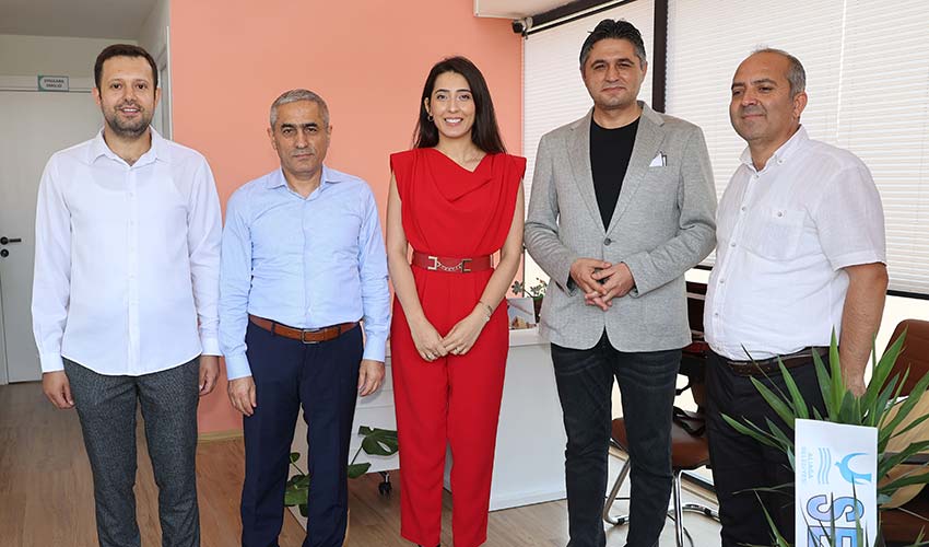 Soprano Sanat Akademisi kapılarını müzikle açtı