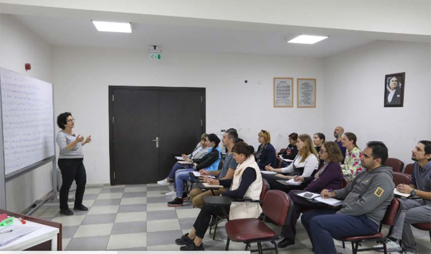 Aziz Nesin'e büyük ilgi