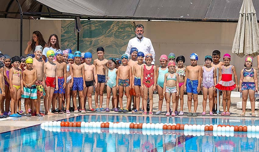 Yüzme havuzuna büyük ilgi