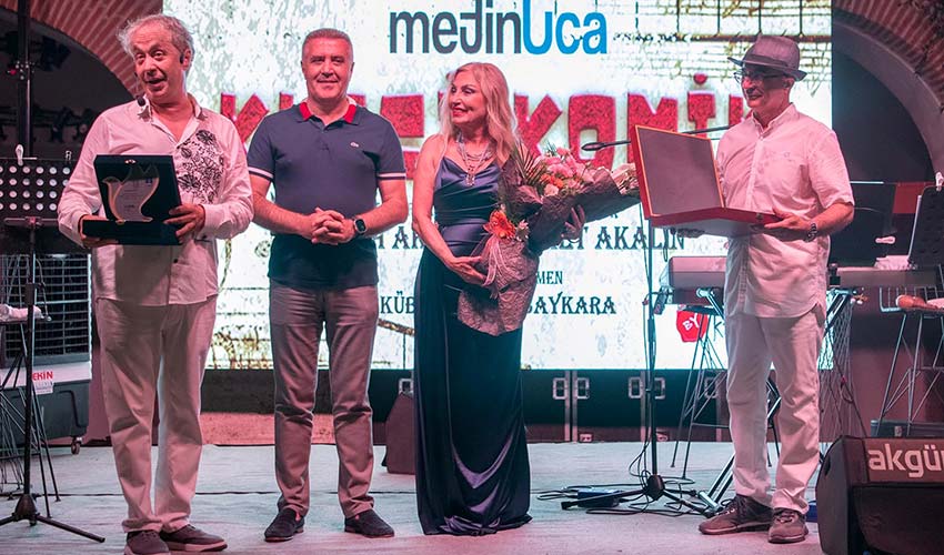 Metin Uca ile kahkaha tufanı