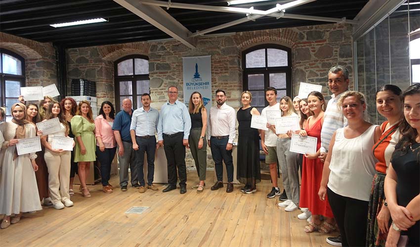 Meslek Fabrikası ile gençlerin yıldızı parlıyor