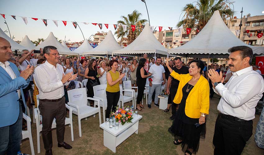 2. Dikili Kitap Günleri Kapılarını Açtı