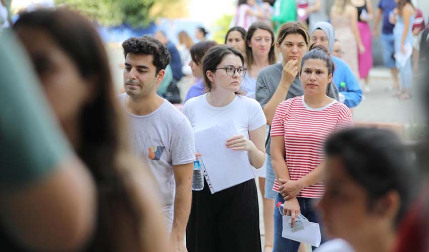 Bayraklı’da sınav heyecanı