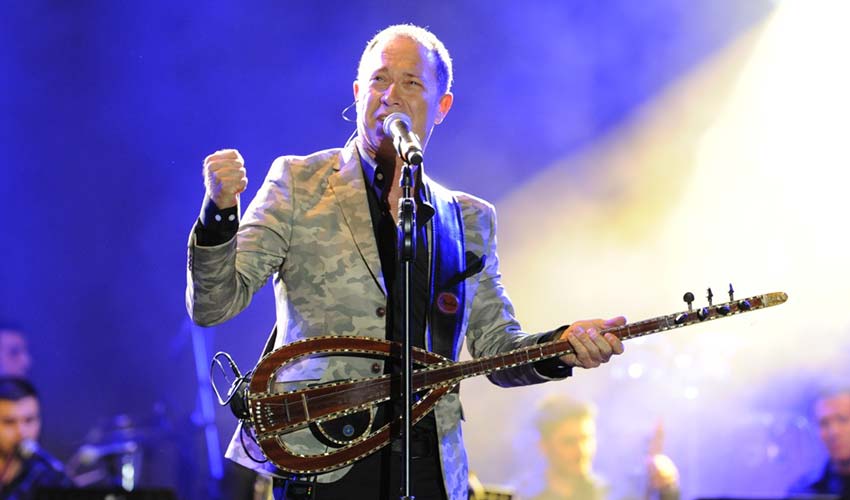 “Zafer” coşkusunu Sümer Ezgü ile kutlayacak