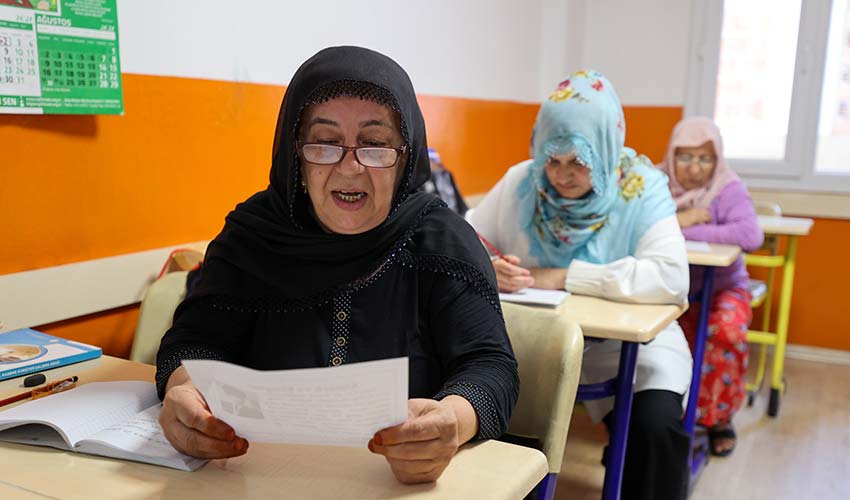 Okuma yazma kurslarına büyük ilgi
