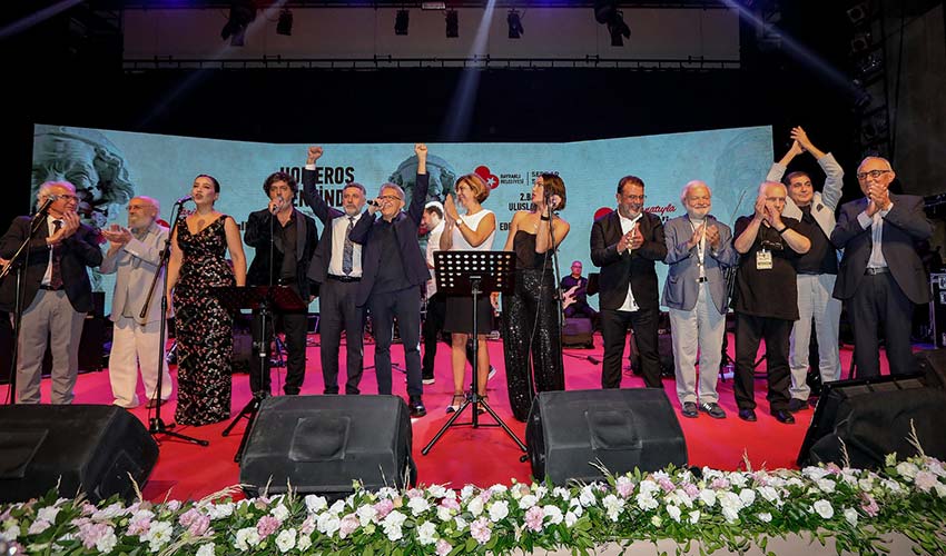 Homeros Festivali’ne muhteşem açılış