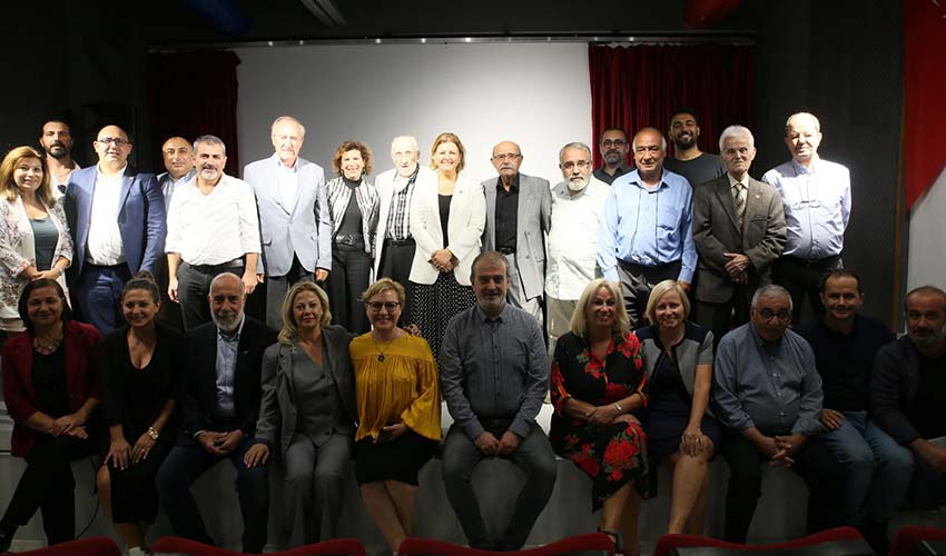 İzmir Gazeteciler Cemiyeti’nin tüzüğü değişti