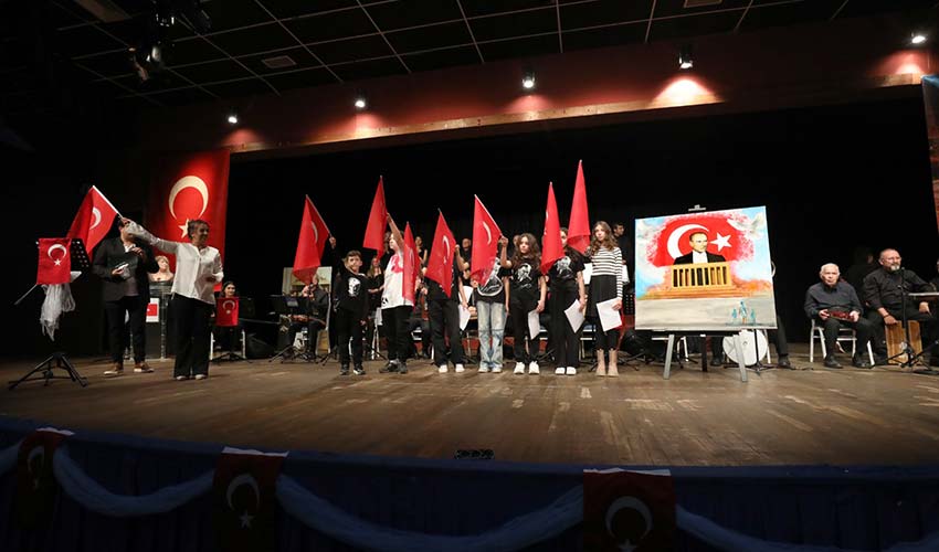 Atatürk’ün en sevdiği şarkılar, Narlıde’de hayat buldu