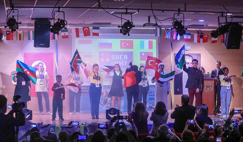 Dünya gençleri Buca IMlSEF’de buluştu