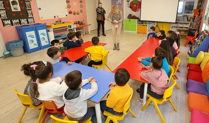 Bucalı miniklere diş sağlığı eğitimi