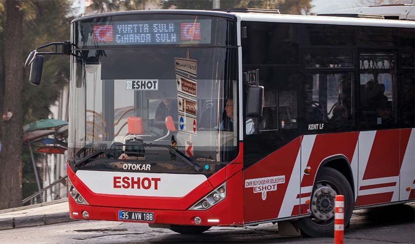 Ata’nın sözleri İzmir’de otobüsleri süsledi