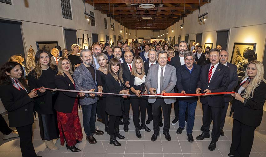 Konak Modern açıldı